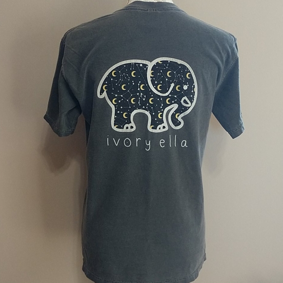 ivory ella Tops - Ivory Ella pocket t-shirt. Size S